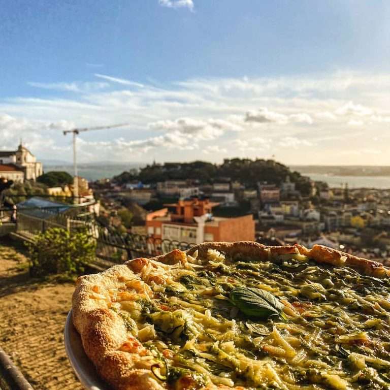 La Matta Pizza and Graca Miradouro. The perfect combination!